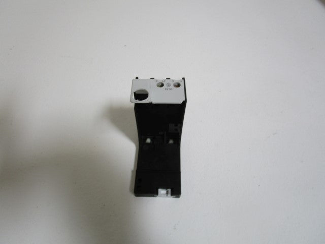 KLOCKNER MOELLER EZ00 OVERLOAD RELAY ACESSORY  * NEW NO BOX*