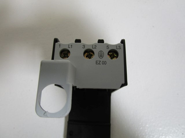 KLOCKNER MOELLER EZ00 OVERLOAD RELAY ACESSORY  * NEW NO BOX*