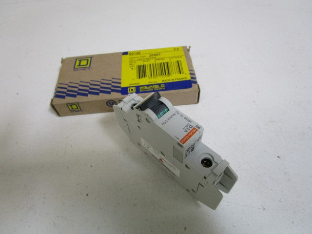 SQUARE D CIRCUIT BREAKER 60120 *NEW IN BOX*