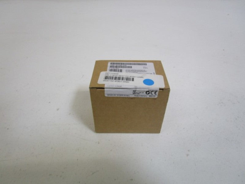 SIEMENS SIMATIC 6ES7132-4FB01-0AB0 DIGITAL OUTPUT (PKG OF 5) *FACTORY SEALED*