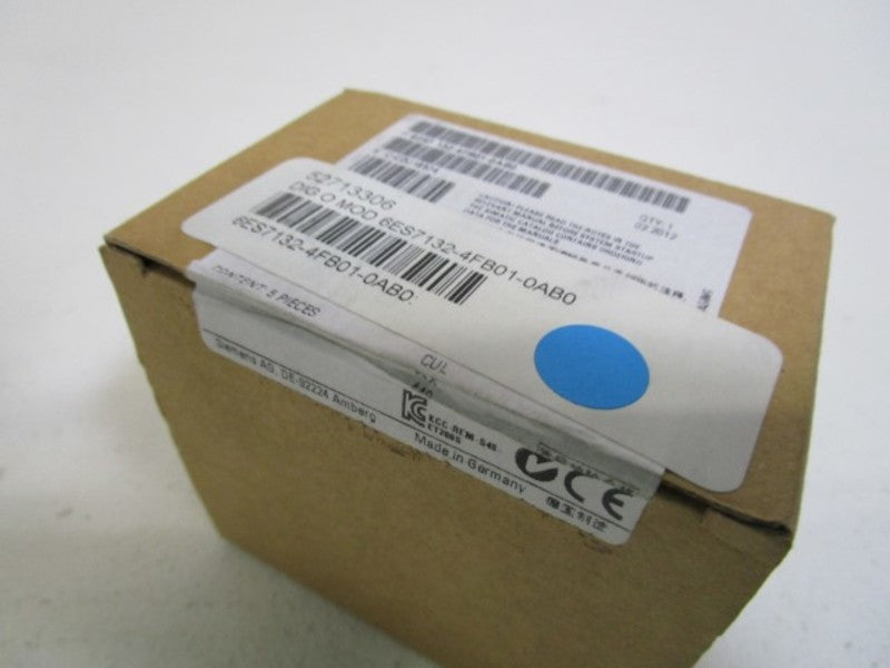 SIEMENS SIMATIC 6ES7132-4FB01-0AB0 DIGITAL OUTPUT (PKG OF 5) *FACTORY SEALED*