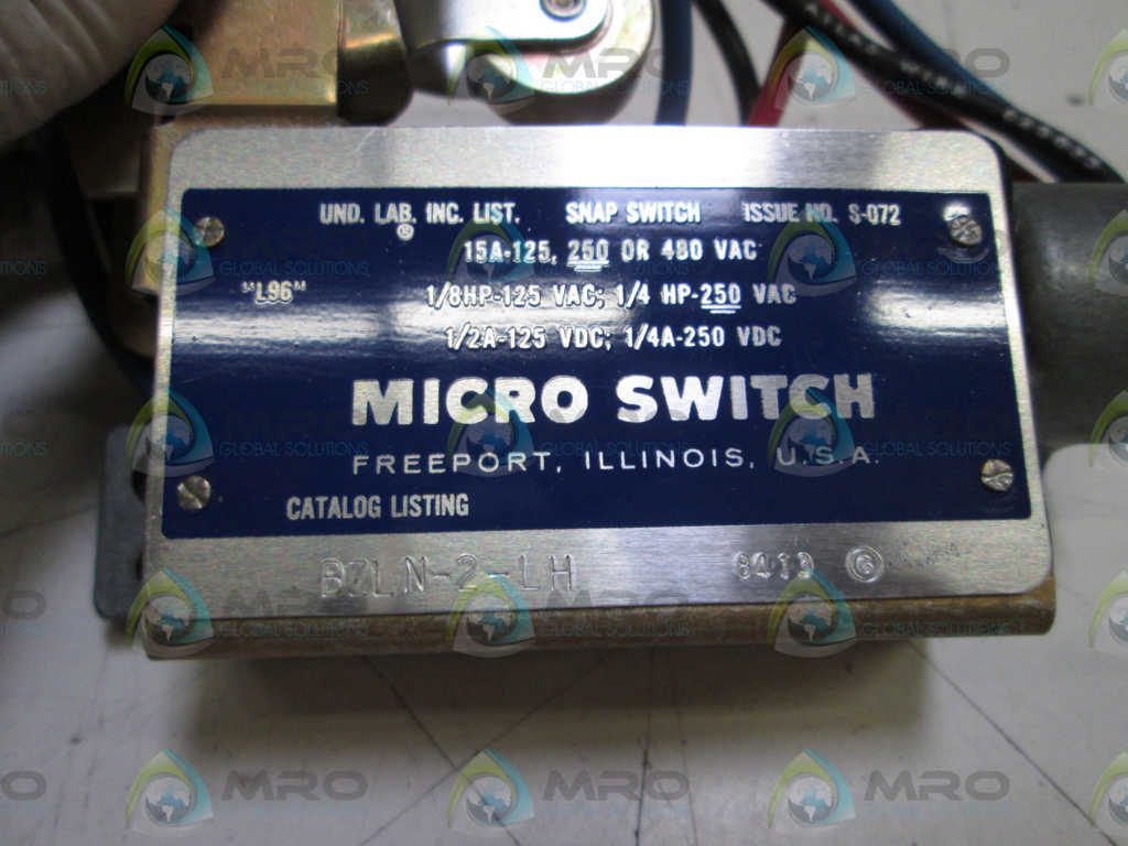 MICROSWITCH BZLN-2-LH LIMIT SWITCH *NEW IN BOX*