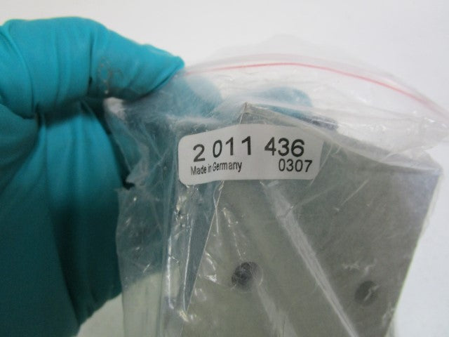 SICK BRACKET 7023285 *NEW IN BAG*