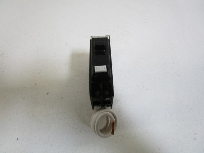 WESTINGHOUSE CIRCUIT BREAKER QPGF1020 *NEW IN BOX*