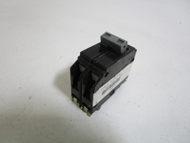 LOT OF 4 CUTLER HAMMER CIRCUIT BREAKER CHB215 *USED*