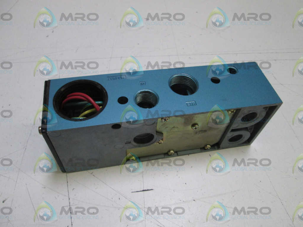 MAC MANIFOLD BASE 6300D-511 *USED*