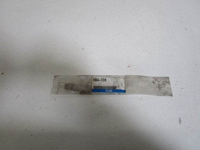 LOT OF 2 SMC MOUNTING BRACKET NBA-106 *NEW IN BAG*