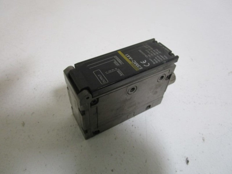 OMRON PHOTOELECTRIC SWITCH E3MC-A41 *USED*