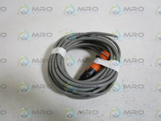 IFM EFECTOR OI5003 OIT-FPKG DIFFUSE REFLECTION SENSOR *USED*