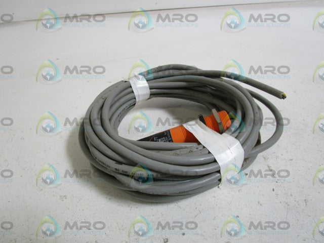 IFM EFECTOR OI5003 OIT-FPKG DIFFUSE REFLECTION SENSOR *USED*
