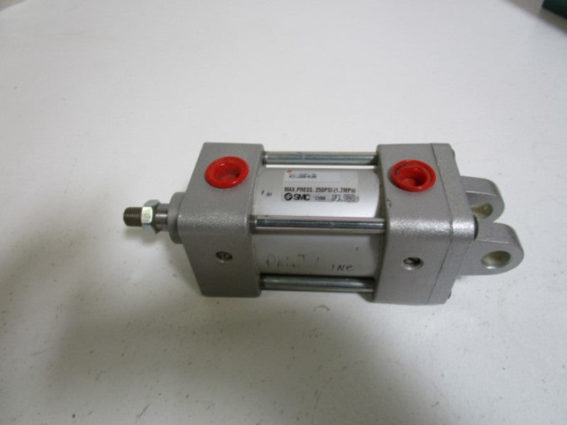 SMC CYLINDER NCA1D200-0100 *NEW NO BOX*
