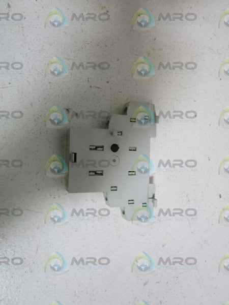 KLOCKNER MOELLER AUX. CONTACT NHI21-PKZ0 *USED*