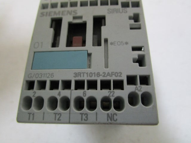 SIEMENS CONTACTOR 3RT1016-2AF02 *USED*