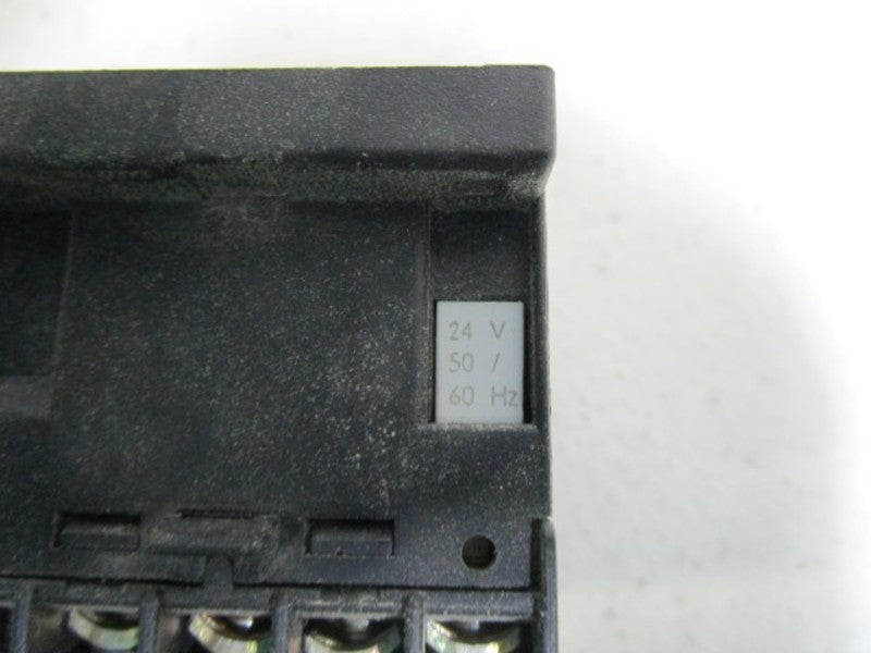 KLOCKNER MOELLER CONTACTOR 24V DILEM-01 *NEW IN BOX *