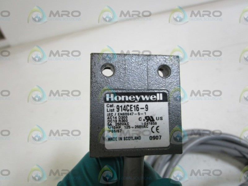 HONEYWELL 914CE16-9 LIMIT SWITCH (AS PICTURED) *USED*