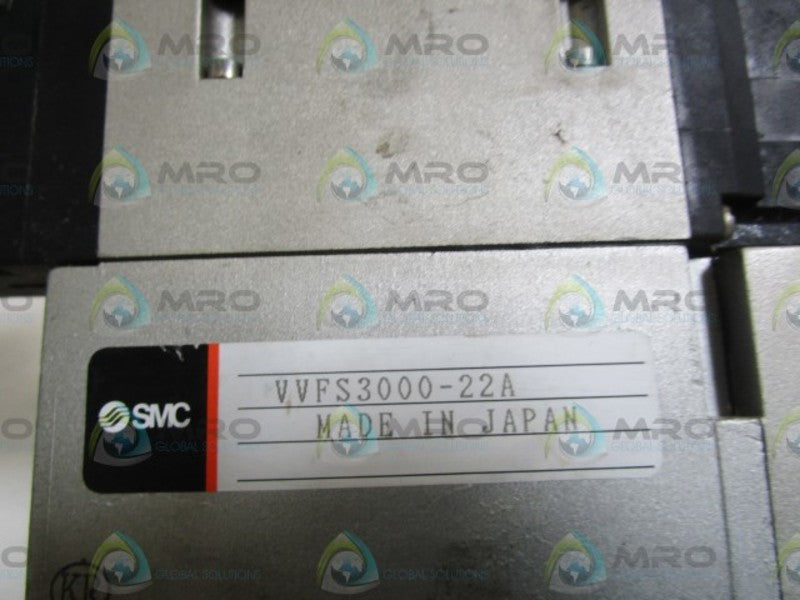 SMC VALVE NVFS3600-3F-03T W/ VVFS3000-22A *USED*