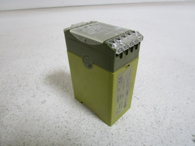 PILZ SAFETY RELAY 24VDC PNOZ9 *USED*
