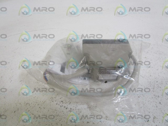 SUNX OBSTACLE DETECTION SENSOR PX-22 *NEW IN BAG*