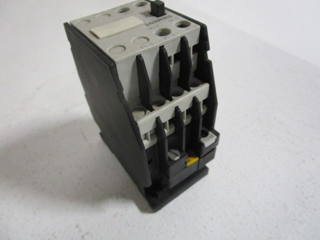 SIEMENS CONTACTOR 120/110V 3TF4111-0A *USED*
