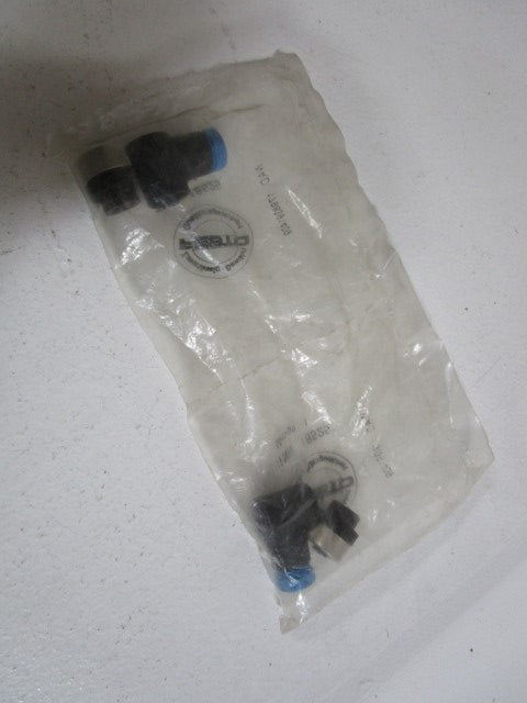 LOT OF 2 FESTO PLUG SOCKET 18525 *NEW IN FACTORY BAG*