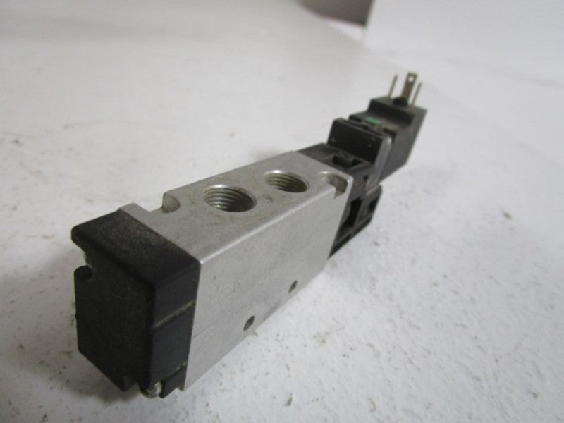 REXROTH VALVE 0820 038 102 *USED*