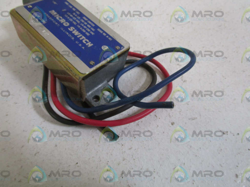 MICROSWITCH BZLN-RH SNAP SWITCH *USED*
