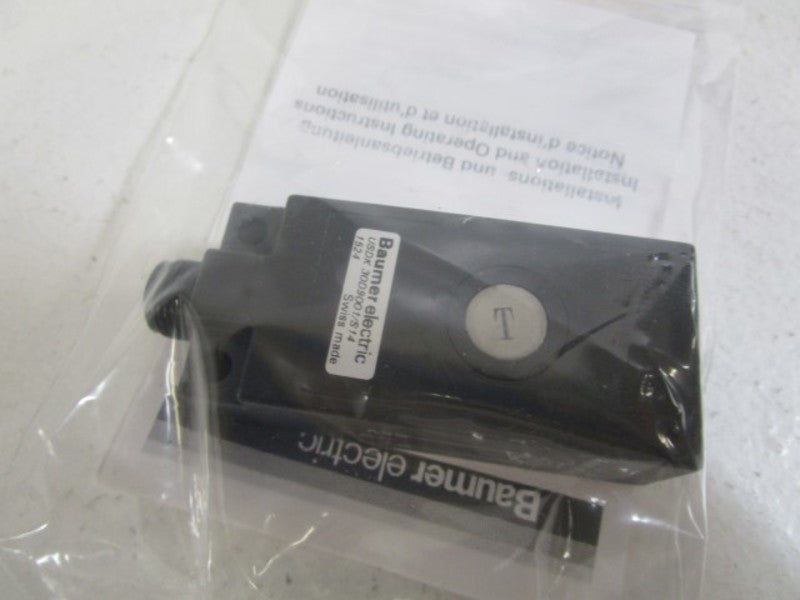 BAUMER ULTRASONIC SENSOR USDK30D9001/S14 * NEW IN BAG