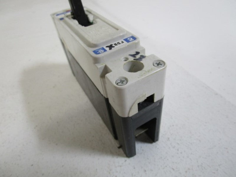 CUTLER-HAMMER CIRCUIT BREAKER FDB1020  UNMP