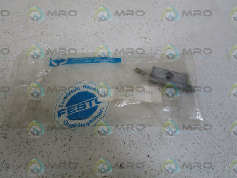 FESTO SMB-1 MOUNTING KIT * NEW IN FACTORY BAG *