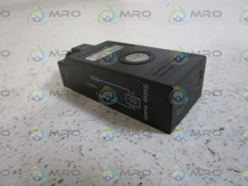 BAUMER ULTRASONIC SENSOR USDK30D9001/S14  NSNP