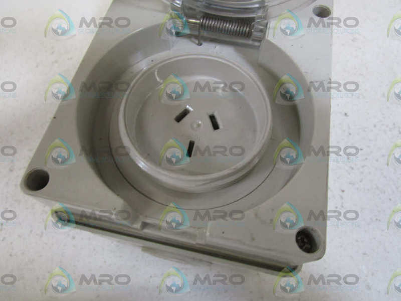 CLIPSAL SWITCH SOCKET OUTLET 56CV310  UNMP