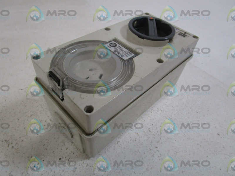 CLIPSAL SWITCH SOCKET OUTLET 56CV310  UNMP