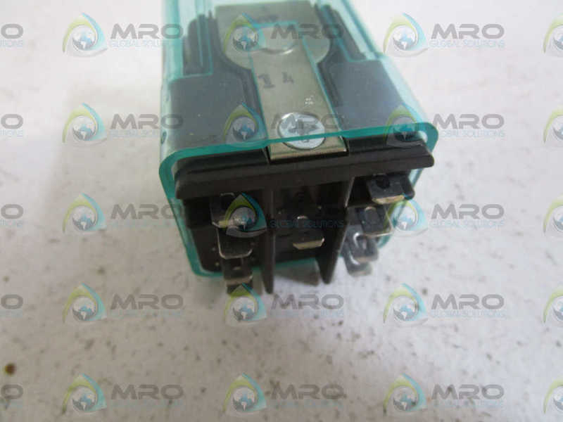 MIDTEX RELAY 120VAC 157-62T2L1 *NEW IN BOX*