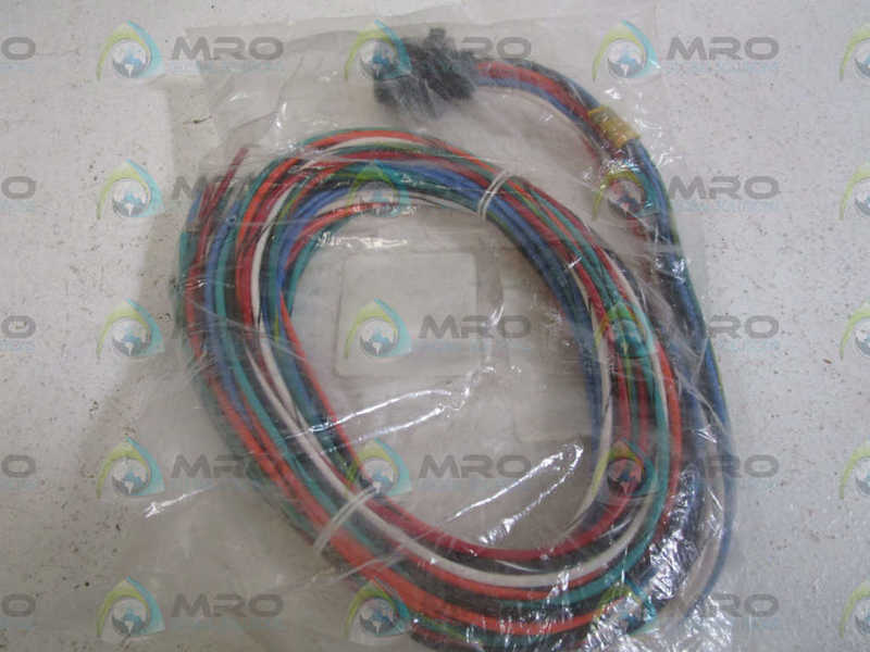 BRAD HARRISON FEMALE CORDSET 3R2004A20F060 * NEW IN FACTORY BAG *