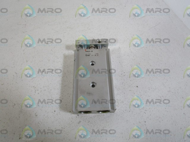 SMC PNEUMATIC CYLINDER BALL BEARING CXSL20-40 *NEW NO BOX*