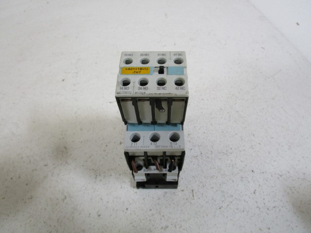 SIEMENS CONTACTOR DC24V 3RT1024-1B..0 W/ 3RH1921-1FA22 *USED*