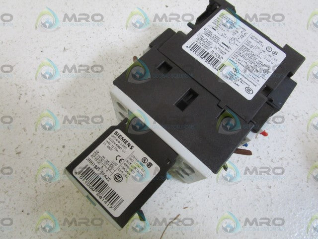 SIEMENS CONTACTOR DC24V 3RT1024-1B..0 W/ 3RH1921-1FA22 *USED*