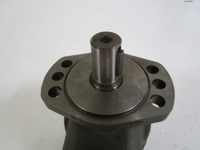 WHITE DRIVE PRODUCTS HUDRUALIC MOTOR 500120A5110ZAAAA (RUST) *NEW NO BOX*