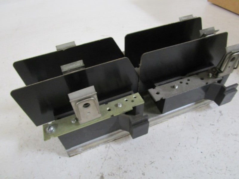 CUTLER-HAMMER FUSE BLOCK C350BDC63 SER. B1  UNMP