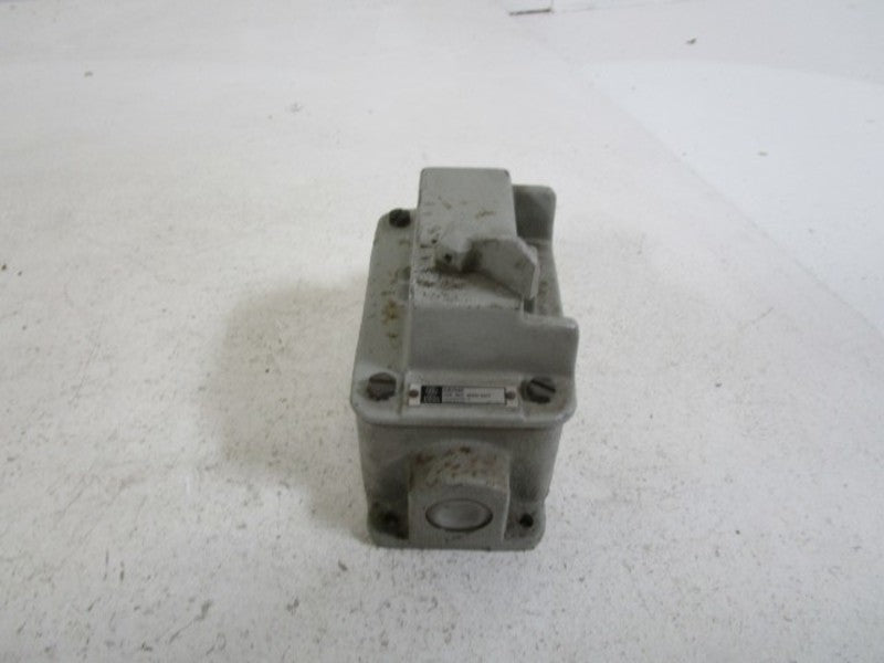 GENERAL ELECTRIC STATION PUSHBUTTON CR2940AJ201C (RUST) *USED*