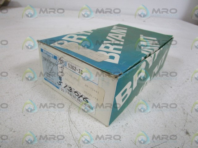 LOT OF 5 BRYANT DUPLEX RECEPTACLE 5362-IG *NEW IN BOX*