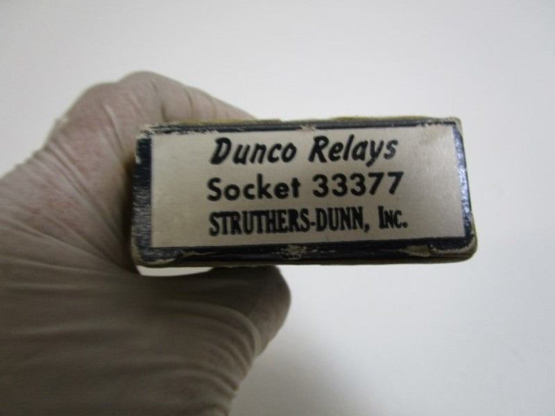 STRUTHERS-DUNN 33377 RELAY SOCKET *NEW IN BOX*