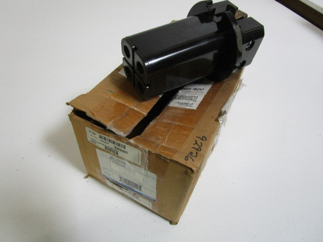 THOMAS & BETTS RECEPTACLE CONNECTOR JRU2034 *NEW IN BOX*