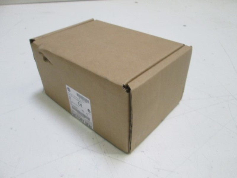 ALLEN BRADLEY 1762-L40BXBR SER.C DATE CODE:12/2012  * FACTORY SEALED *