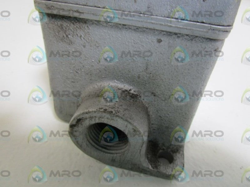 APPLETON PUSH BUTTON SWITCH EDSC150-RU1  UNMP