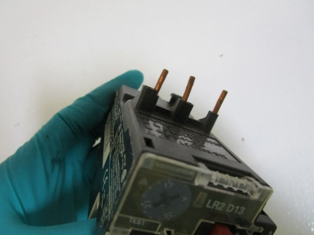 TELEMECANIQUE LR2D1322 OVERLOAD RELAY 17-25A *USED*