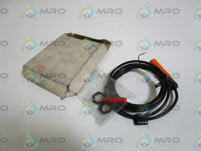 IFM EFECTOR KG0005 CAPACITIVE SENSOR *NEW IN BOX*