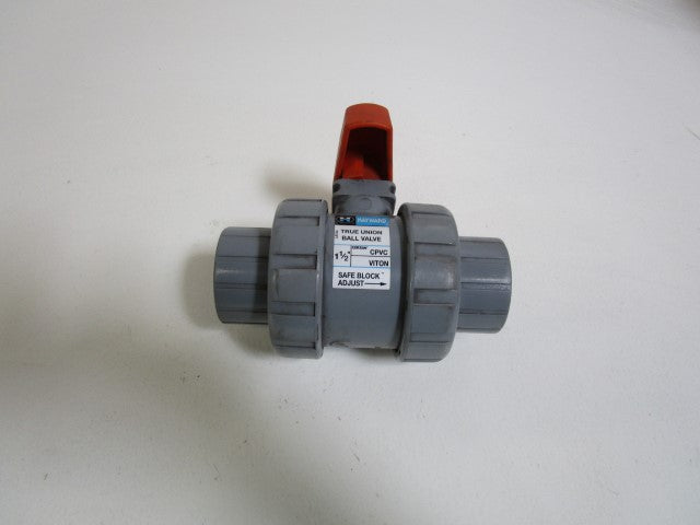 HAYWARD TRUE UNION BALL VALVE 1-1/2" CPVC *NEW NO BOX*