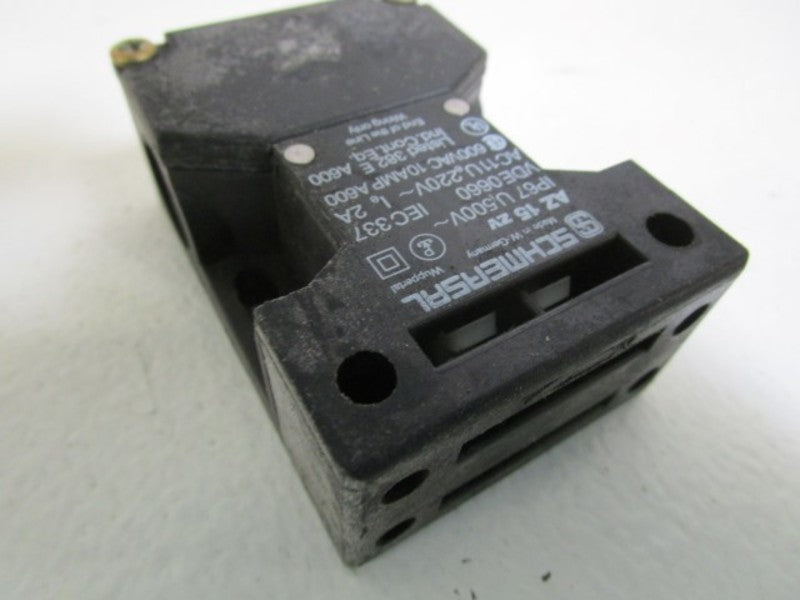 SCHMERSAL SAFETY INTERLOCK SWITCH AZ15zv  UNMP