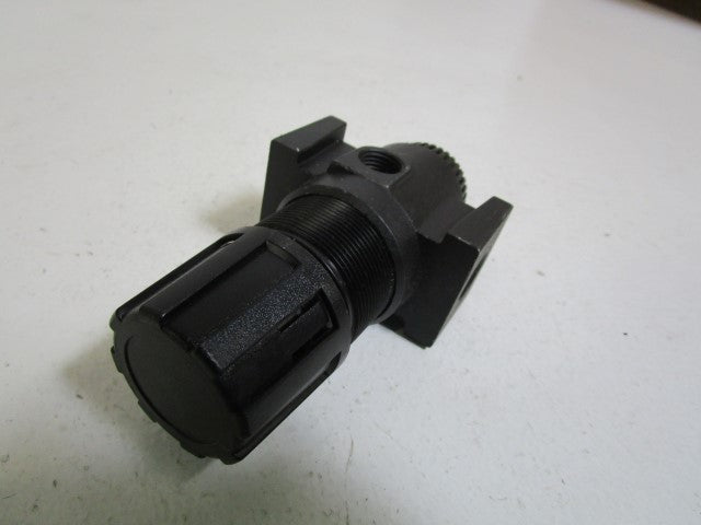 MASTER PNEUMATIC REGULATOR R60-3 *NEW NO BOX*